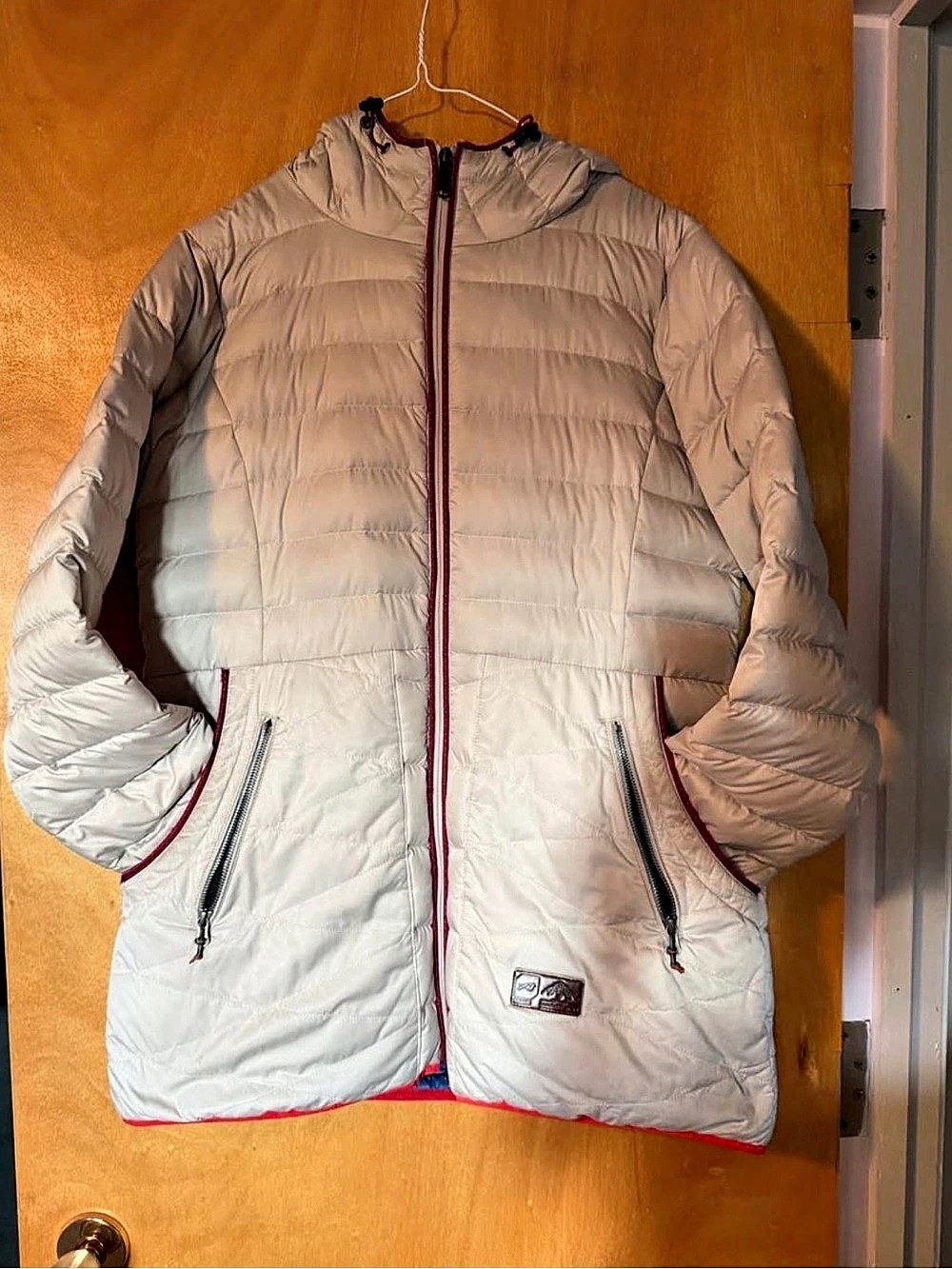 Orage Women’s Cream Quilted Hooded Puffer Coat – Size M